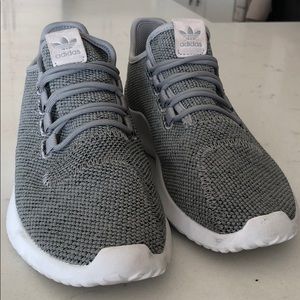 Adidas tubular shadow gray/ granite